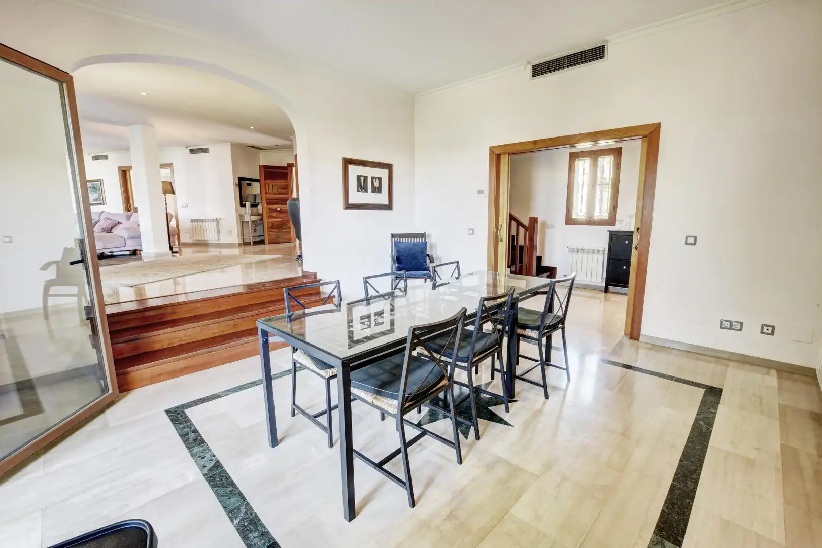 Menjador de Casa o xalet en venda en Benalmádena amb Aire condicionat, Calefacció i Jardí privat