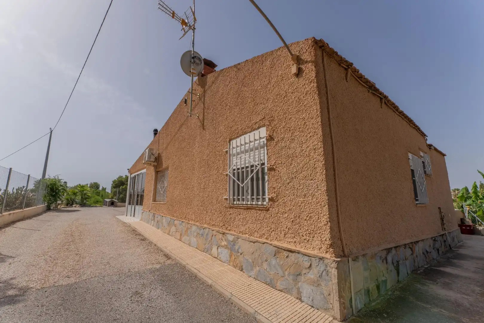 Vista exterior de Casa o chalet en venta en Elche / Elx con Aire acondicionado, Jardín privado y Piscina