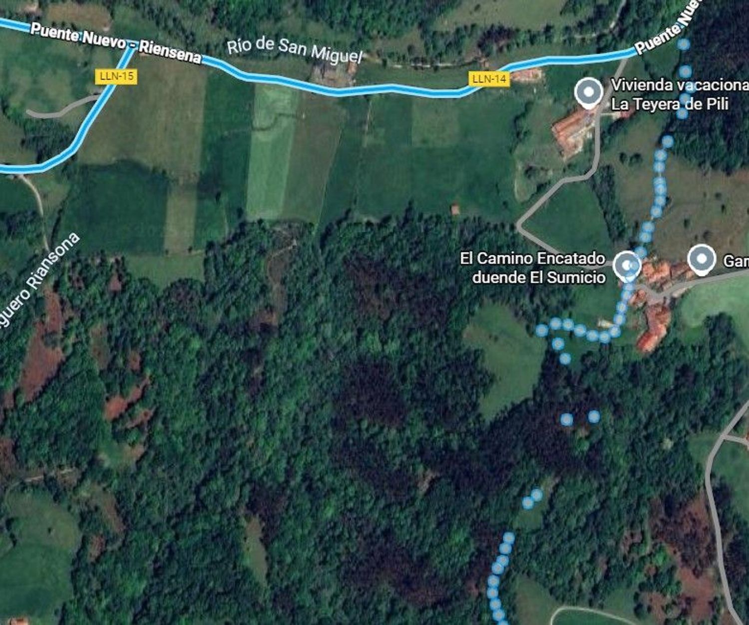 Residential for sale in Llanes