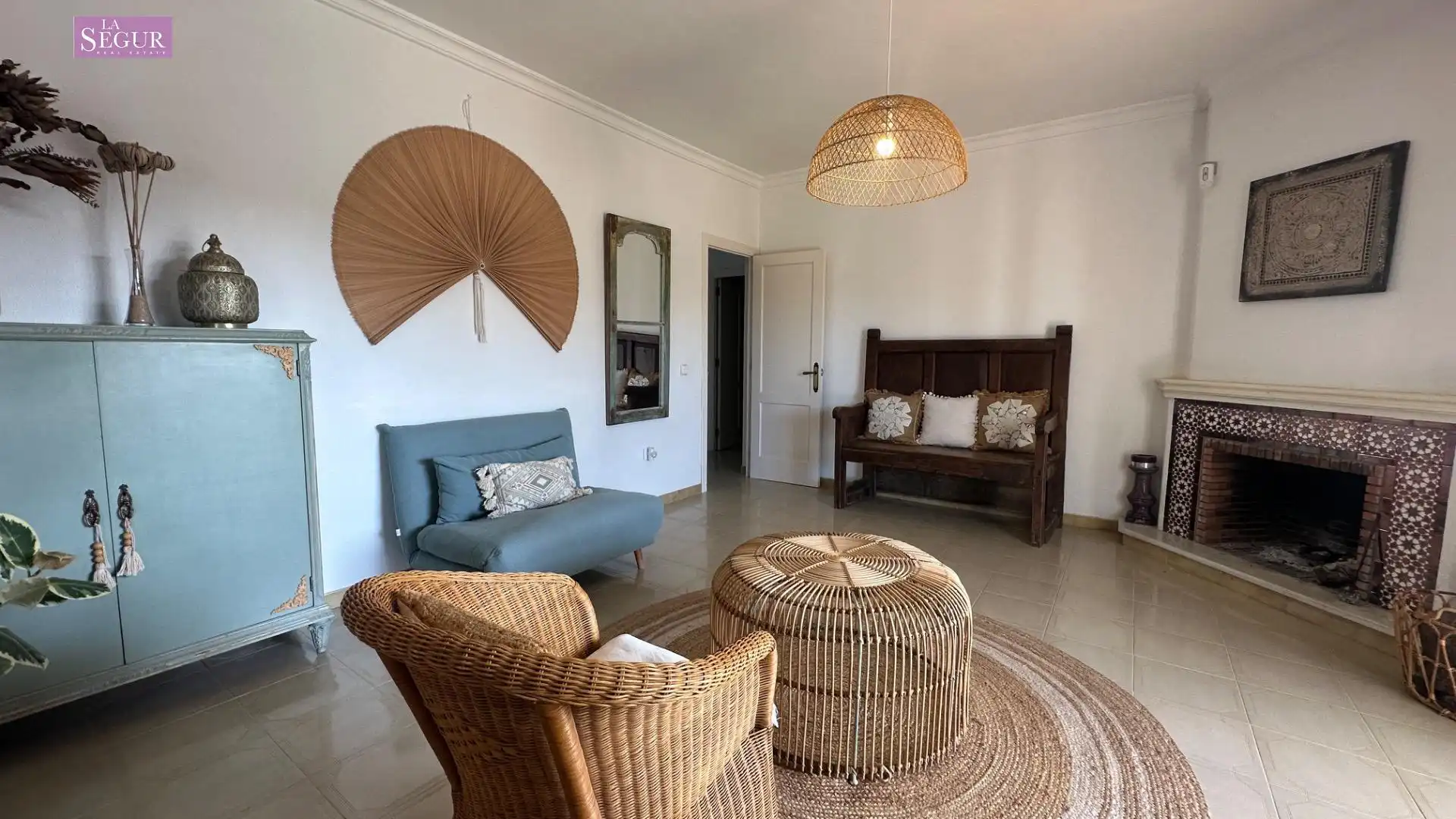 Sala de estar de Finca rústica en venta en Barbate con Aire acondicionado, Jardín privado y Terraza