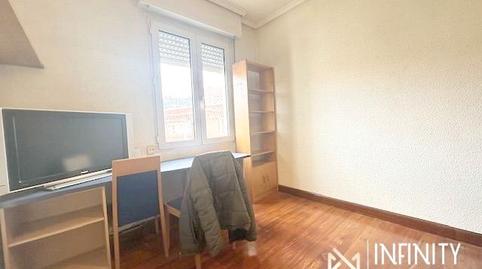 Foto 5 de Pis de lloguer a Juan de Garay Kalea, Iralabarri, Bizkaia