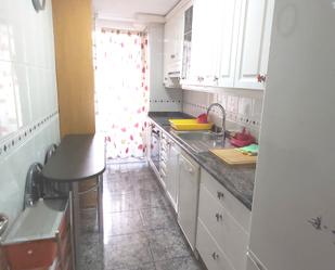 Cuina de Apartament de lloguer en  Murcia Capital amb Aire condicionat, Terrassa i Balcó