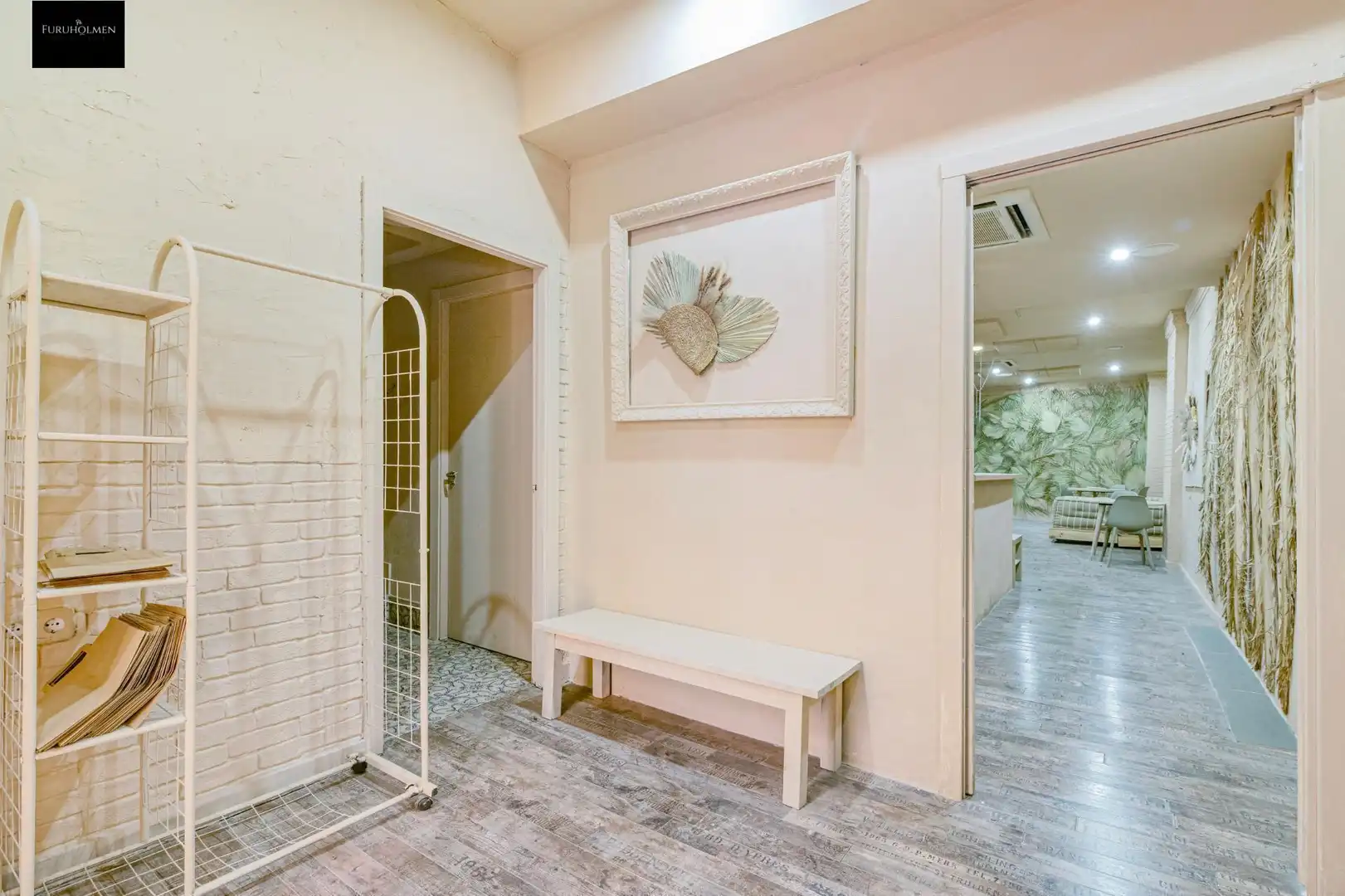 Local en venta en Granada con Aire acondicionado y Amueblado