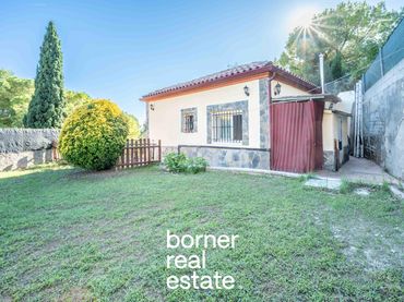 House with balcony for sale in Sant Muç