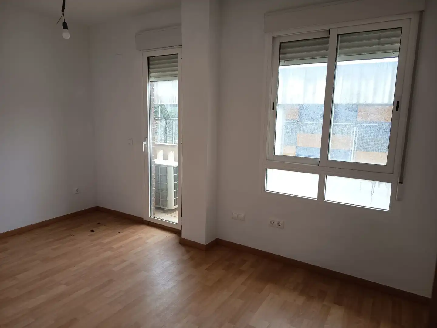 Schlafzimmer von Wohnung zur Miete in La Sénia mit Klimaanlage, Parkett und Terrasse