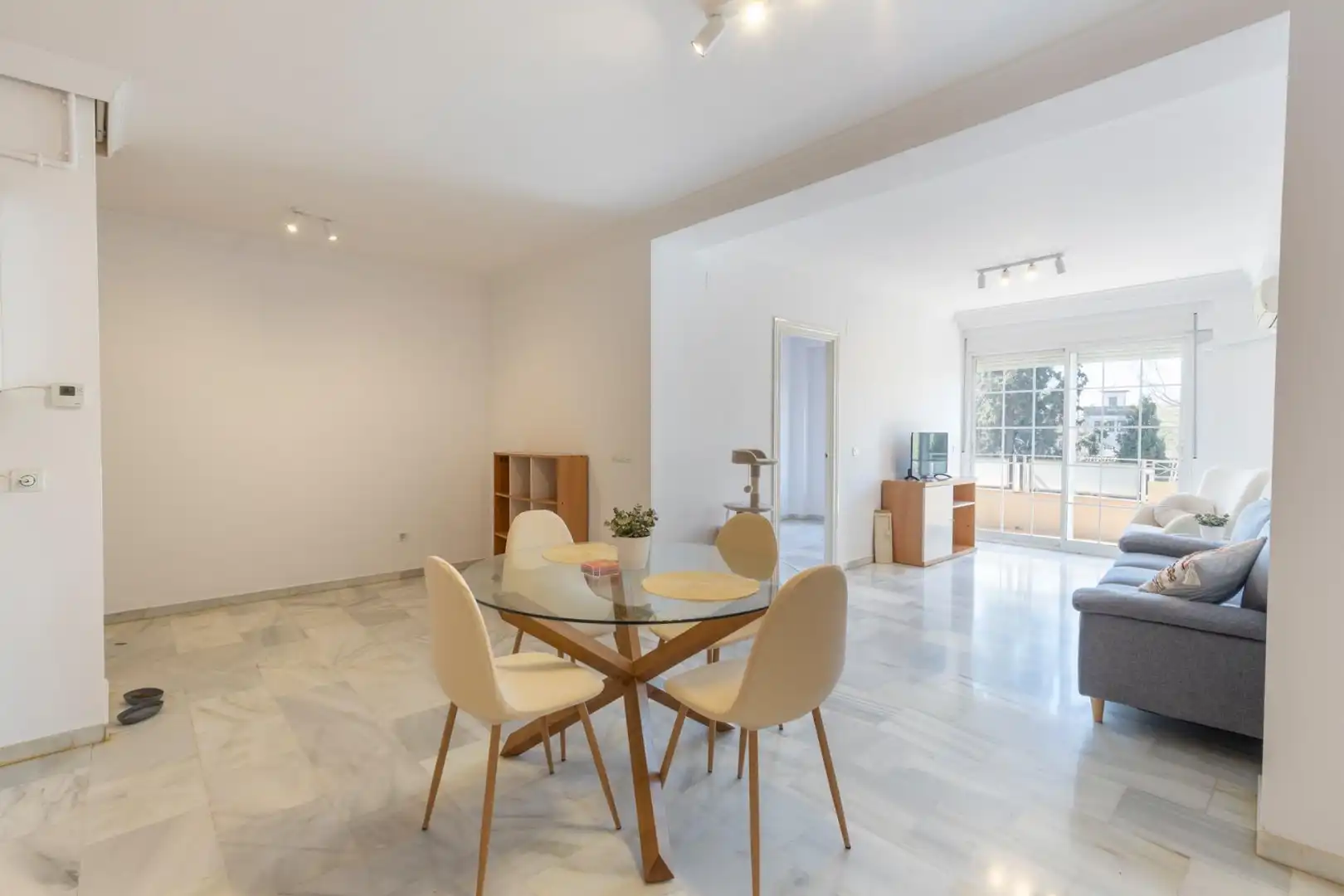 Dining room of Flat for sale in  Granada Capital  with Air Conditioner, Heating and Terrace