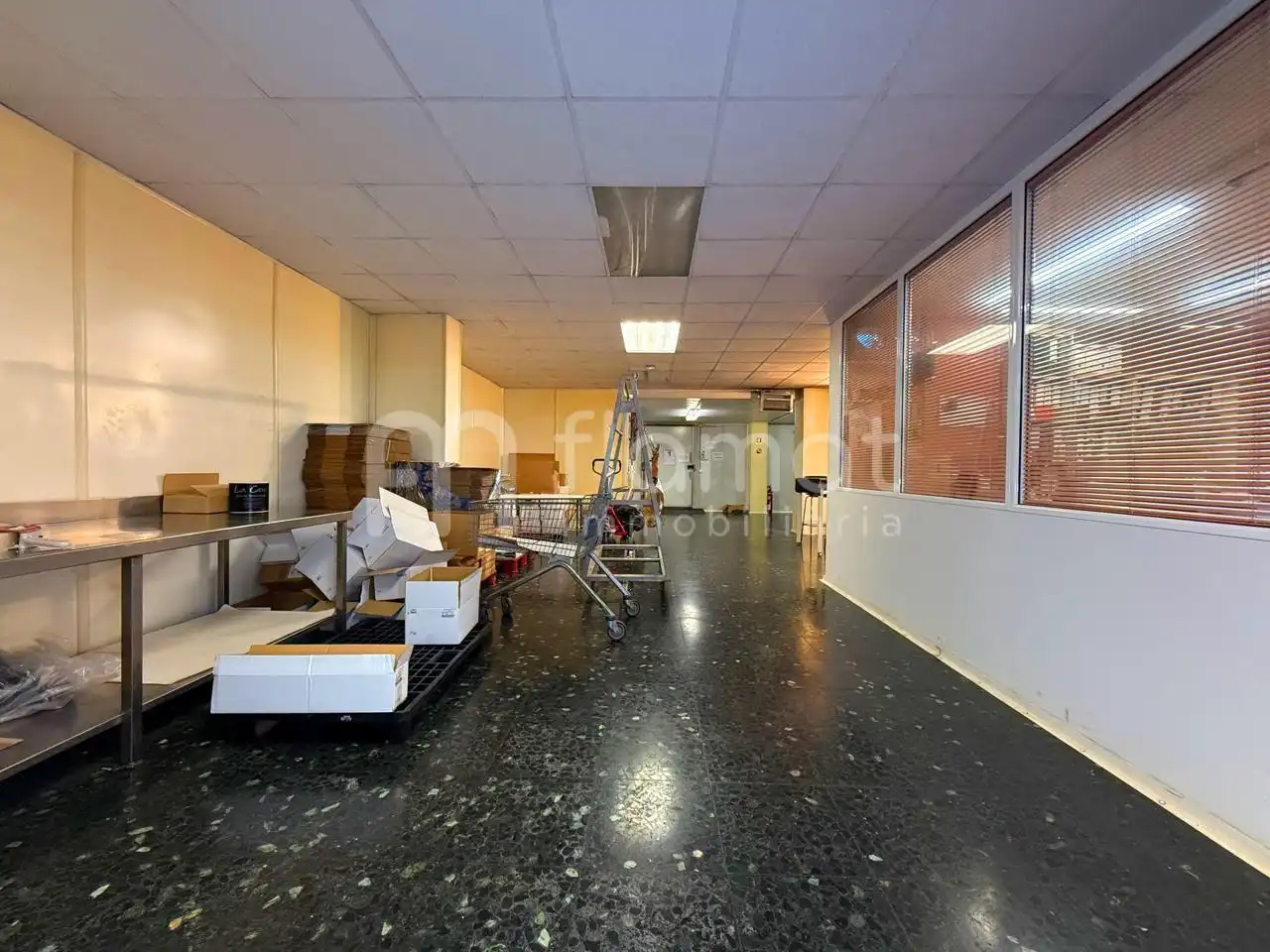Local comercial en venta en Carrer de Joaquim Ruyra PL 1 PL 2, imagen 17