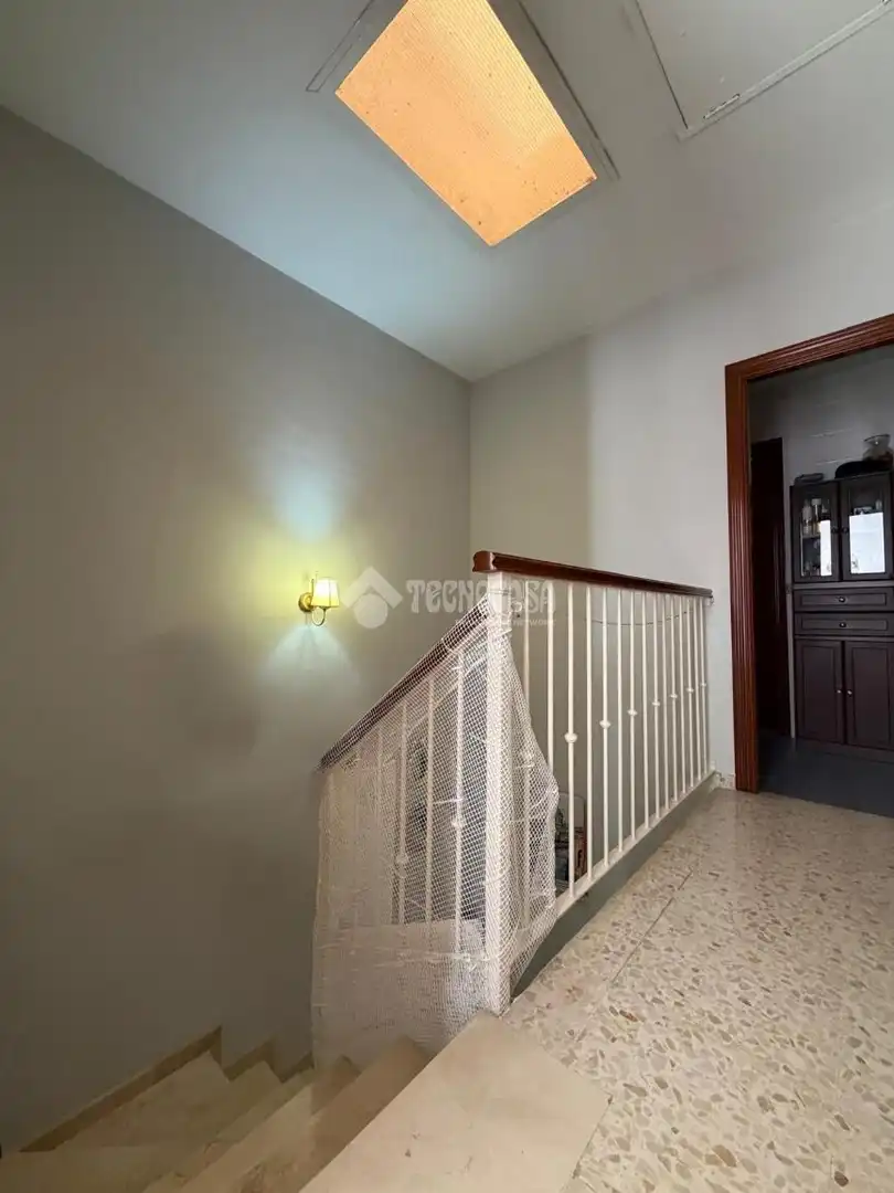 Detached homes for sale in Utrera  with Air Conditioner and Community pool