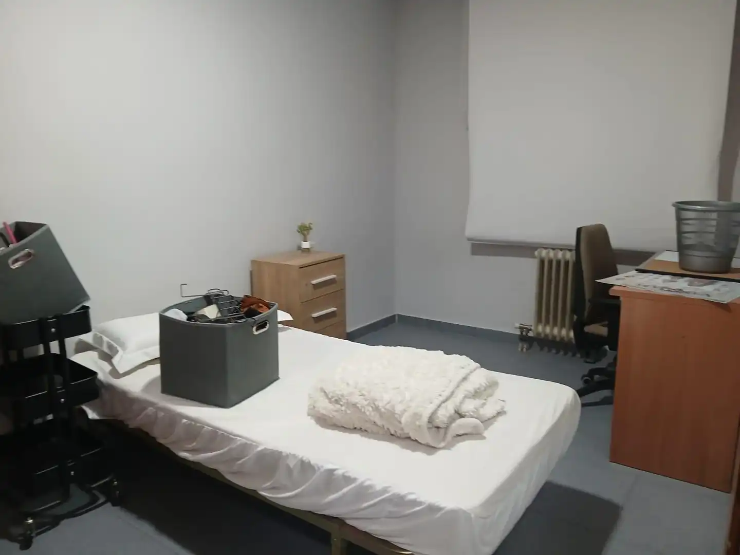 Dormitori de Pis de lloguer en Cáceres amb Calefacció i Moblat