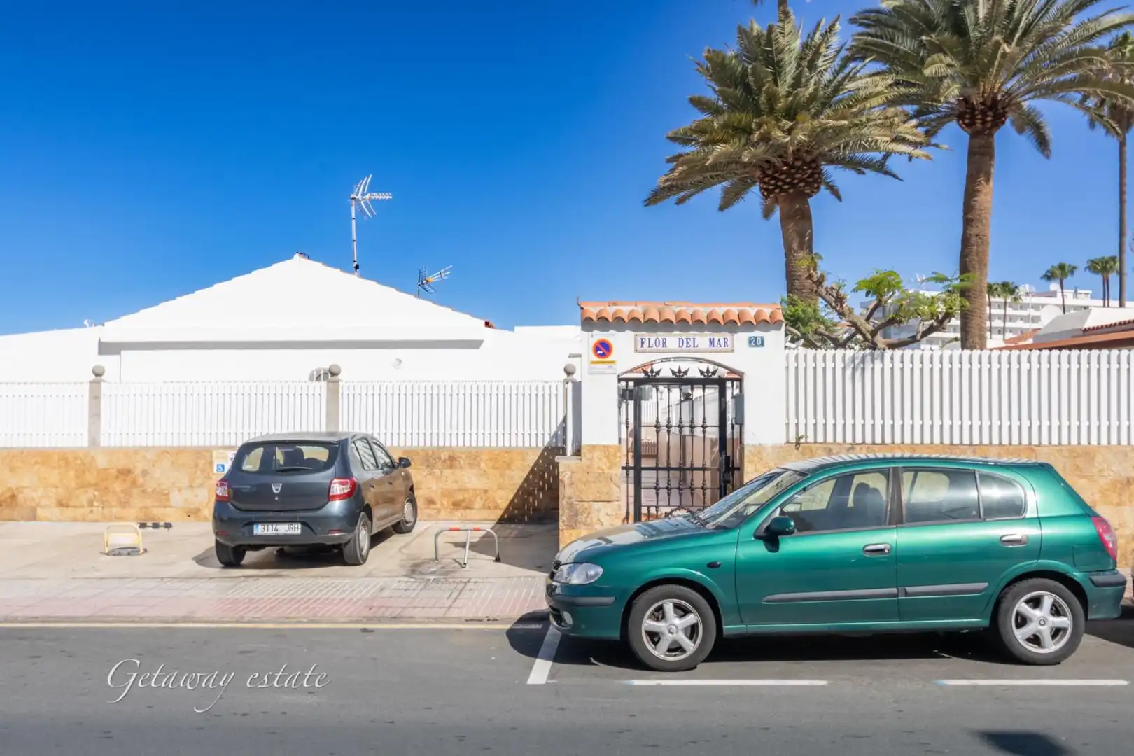 Exterior view of Apartments for rent in San Bartolomé de Tirajana  with Air Conditioner, Private garden and Furnished