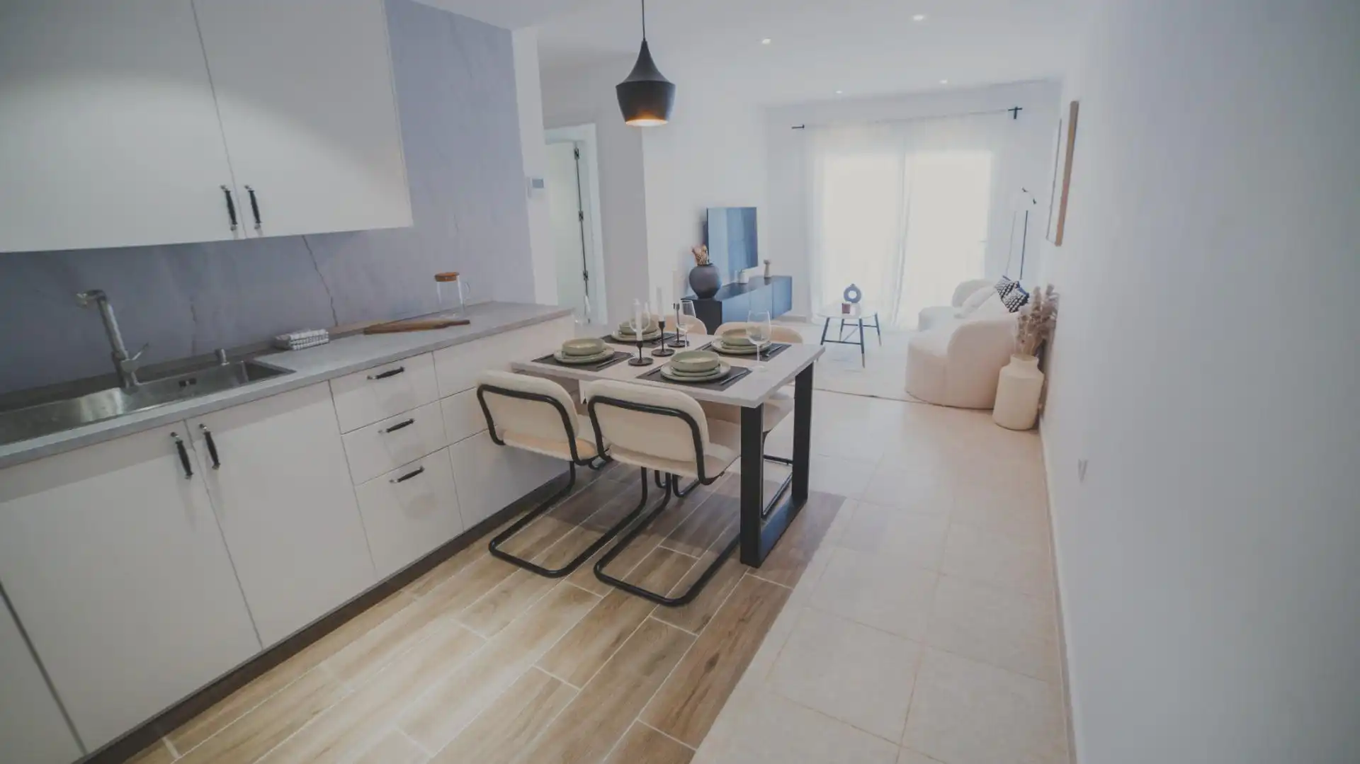 Cuina de Planta baixa en venda en Orihuela amb Aire condicionat, Jardí privat i Terrassa