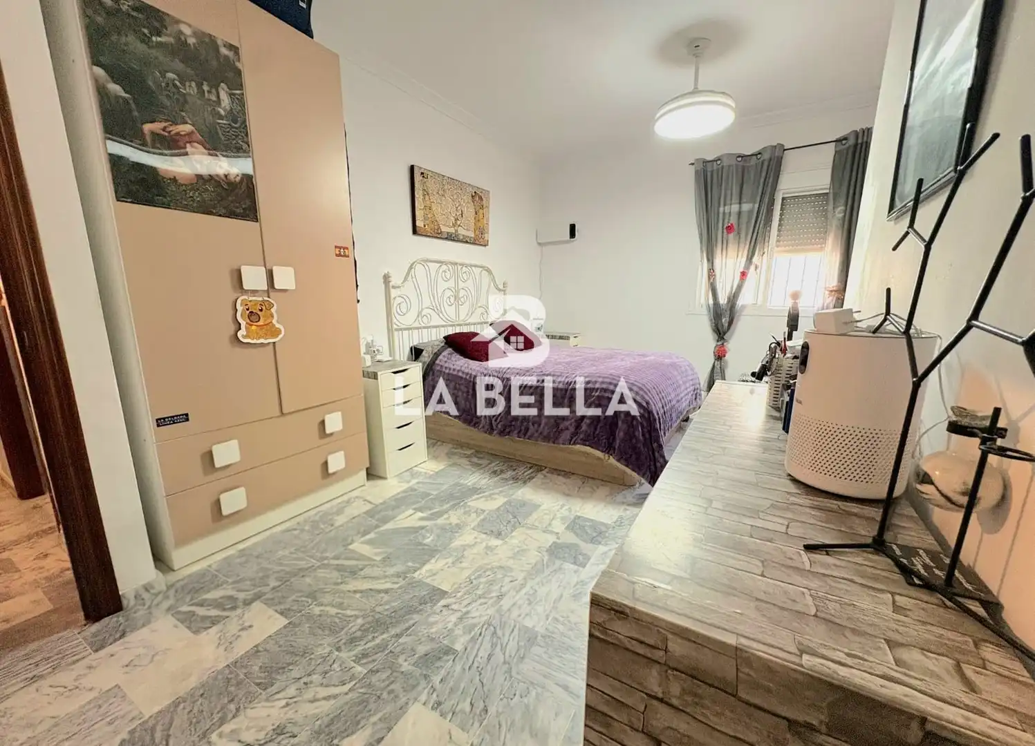 Bedroom of Houses for sale in Sevilla  with Air Conditioner and Furnished