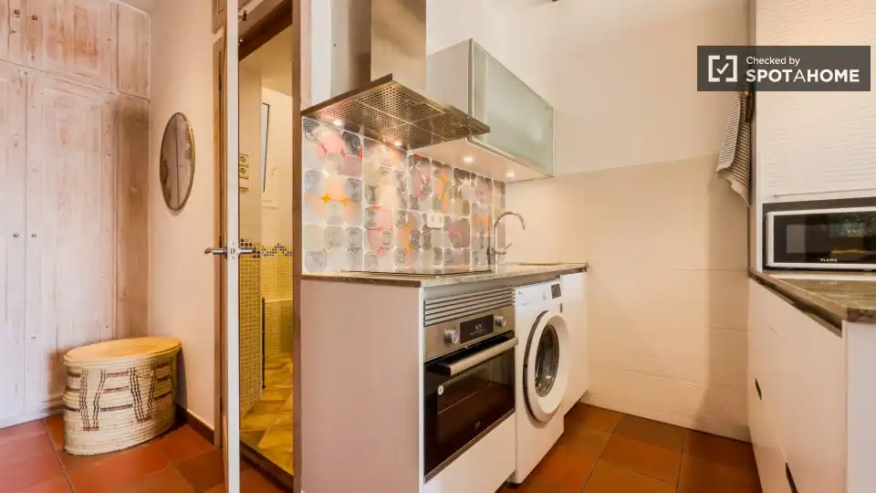 Flat with terrace to rent in Gràcia, imagen 6