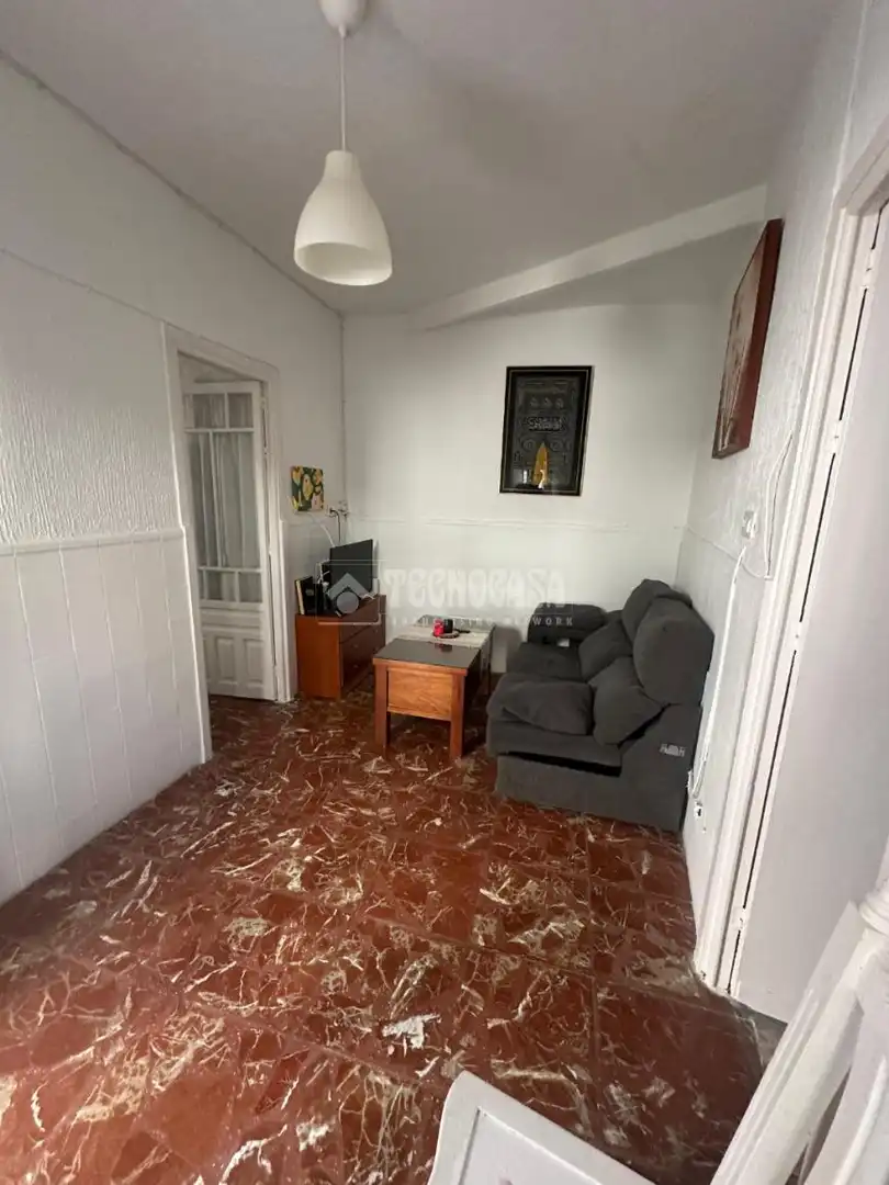 Sala d'estar de Estudi en venda en El Viso del Alcor