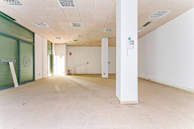 Local comercial en Venta en del Remolar en Sant Cosme -La Granja