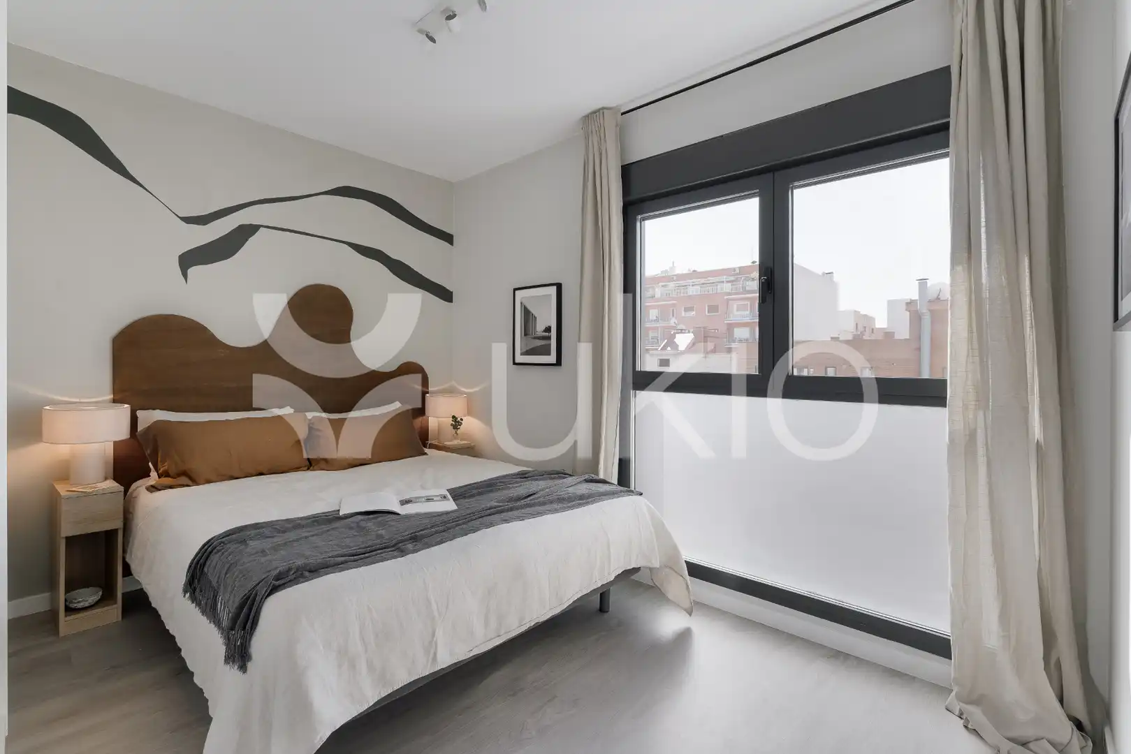 Schlafzimmer von Wohnungen zur Miete in Madrid mit Klimaanlage, Heizung und Terrasse
