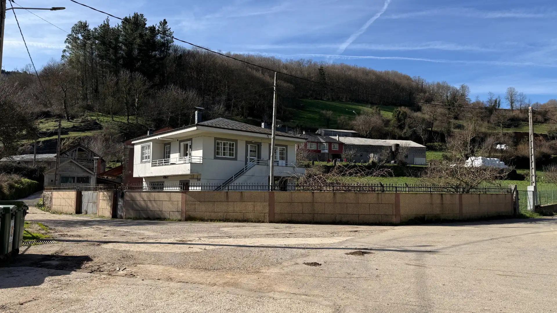 Vista exterior de Casa o chalet en venta en Becerreá con Amueblado