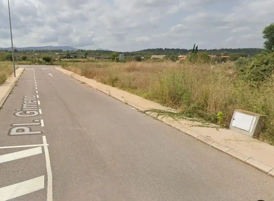 Terreny industrial en venda a Plaza Gimeno