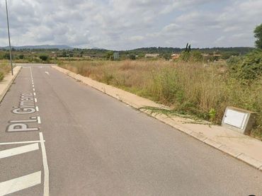 Industrial land for sale in Plaza Gimeno