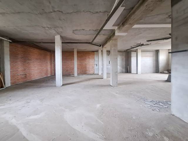 Local comercial en Alquiler en Avenida de los Astilleros, 5 en Colindres