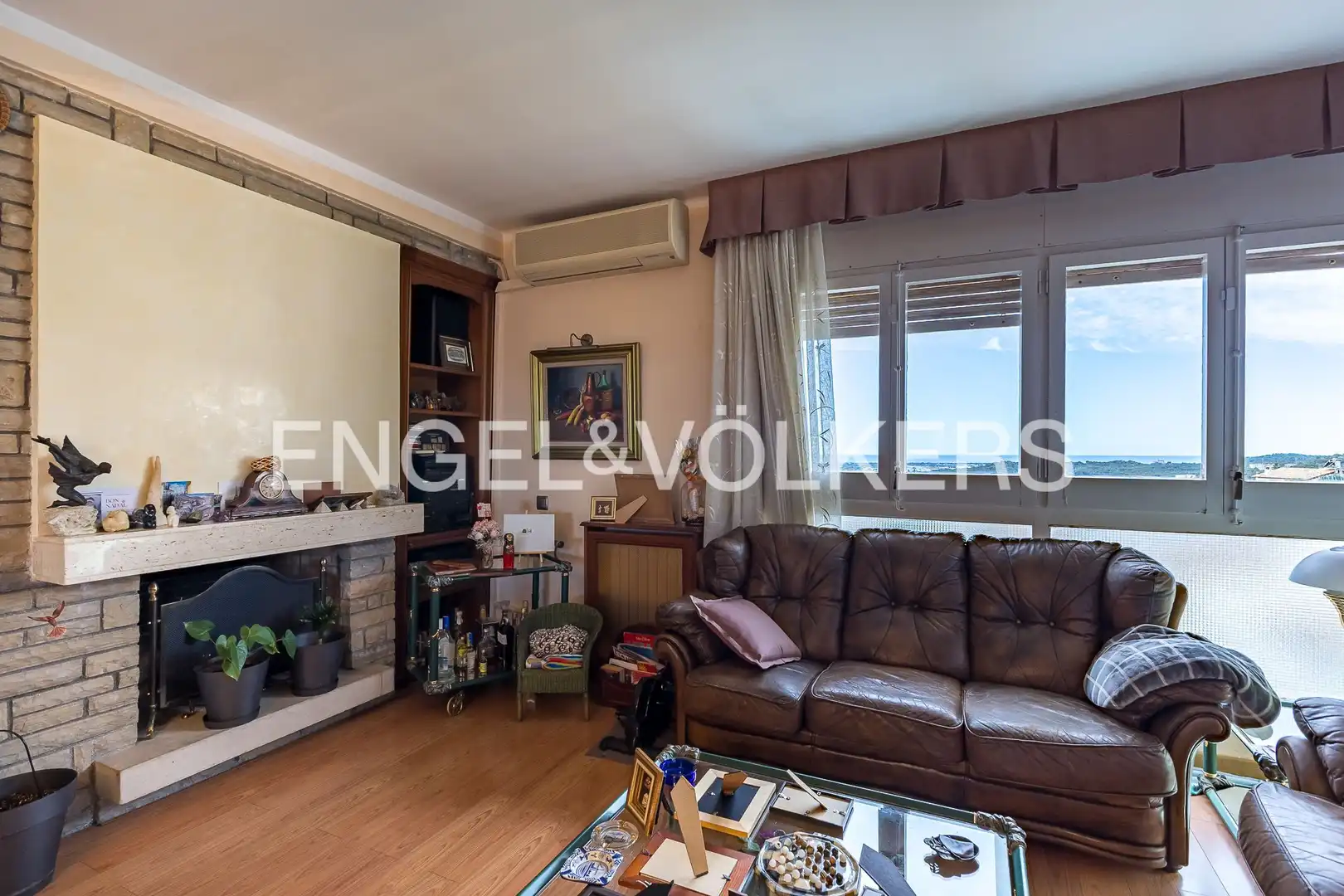 Sala de estar de Casa o chalet en venta en Viladecans con Calefacción, Jardín privado y Balcón