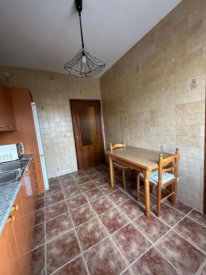 Cuina de Casa o xalet en venda en Cuevas del Campo amb Aire condicionat, Jardí privat i Traster
