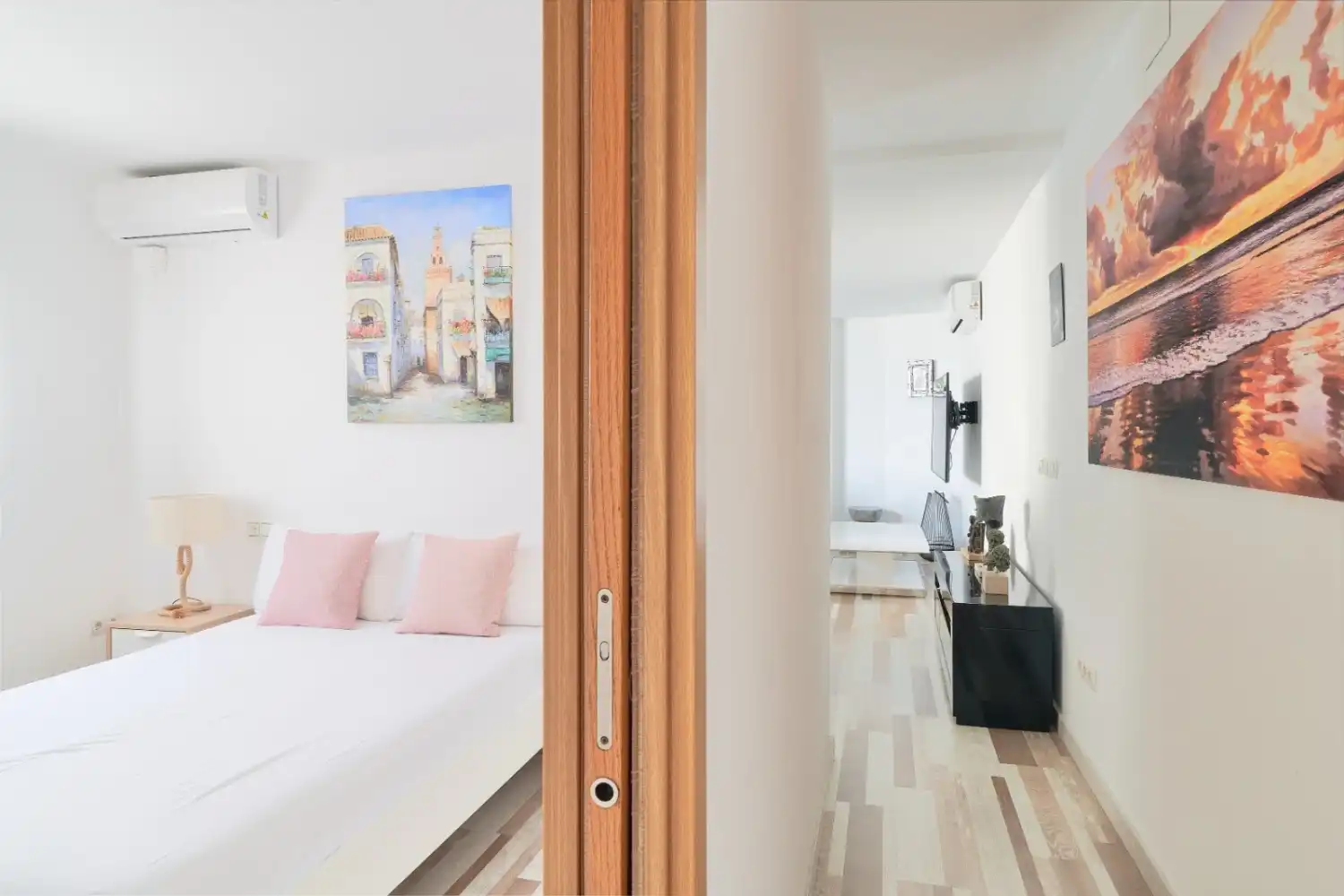 Habitación de Ático de alquiler en Málaga con Aire acondicionado, Amueblado y Lavadora