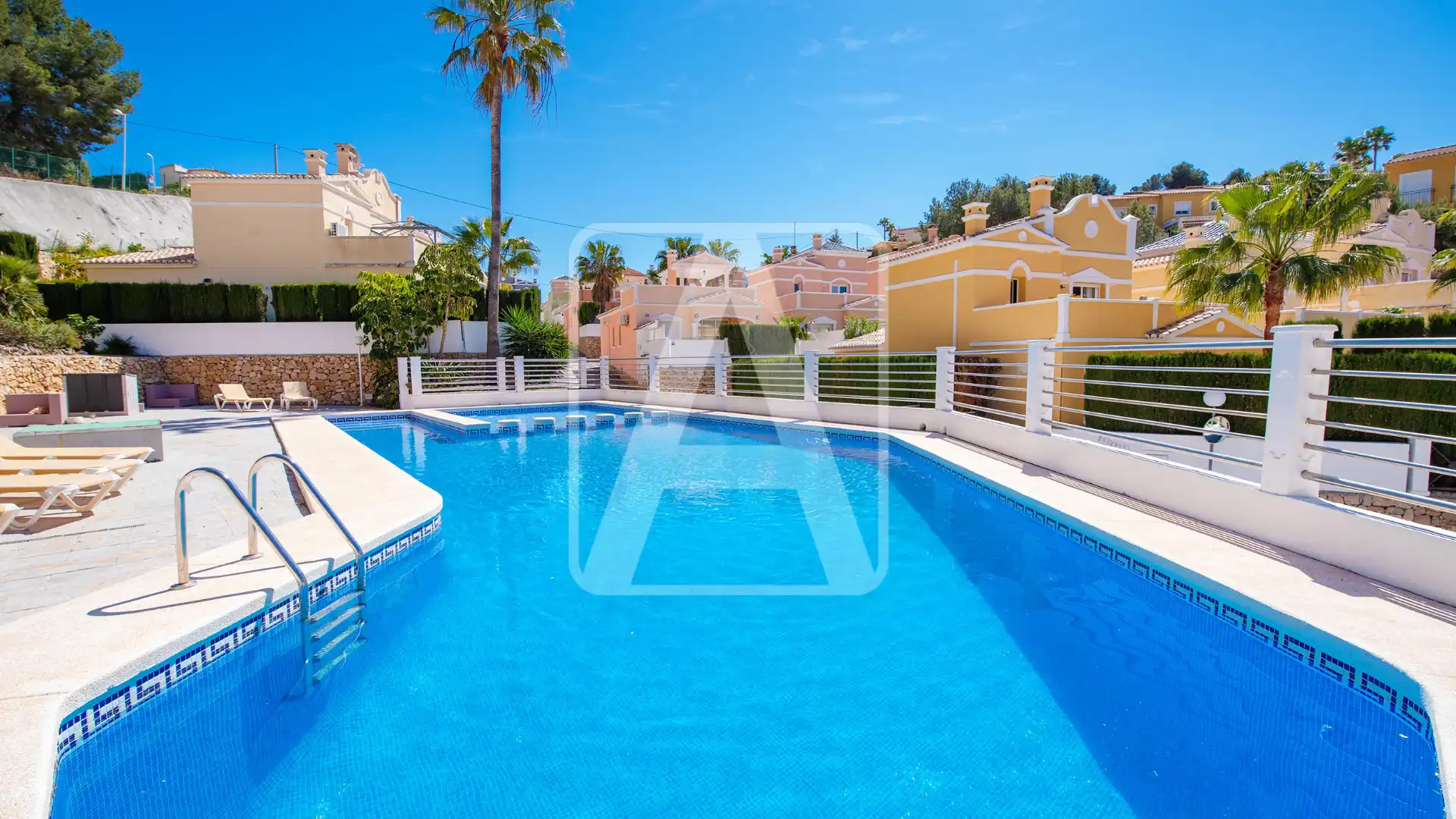 Swimming pool of Single-family semi-detached for sale in Calpe / Calp  with Air Conditioner, Private garden and Terrace