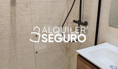 Photo 5 of Flat to rent in Garbinet, Carolinas Altas, Alicante