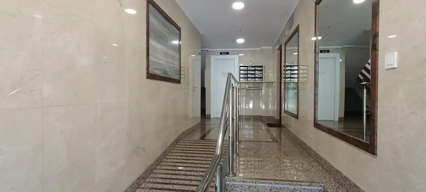 Apartamento en venta en León Capital  con Calefacción, Parquet y Terraza