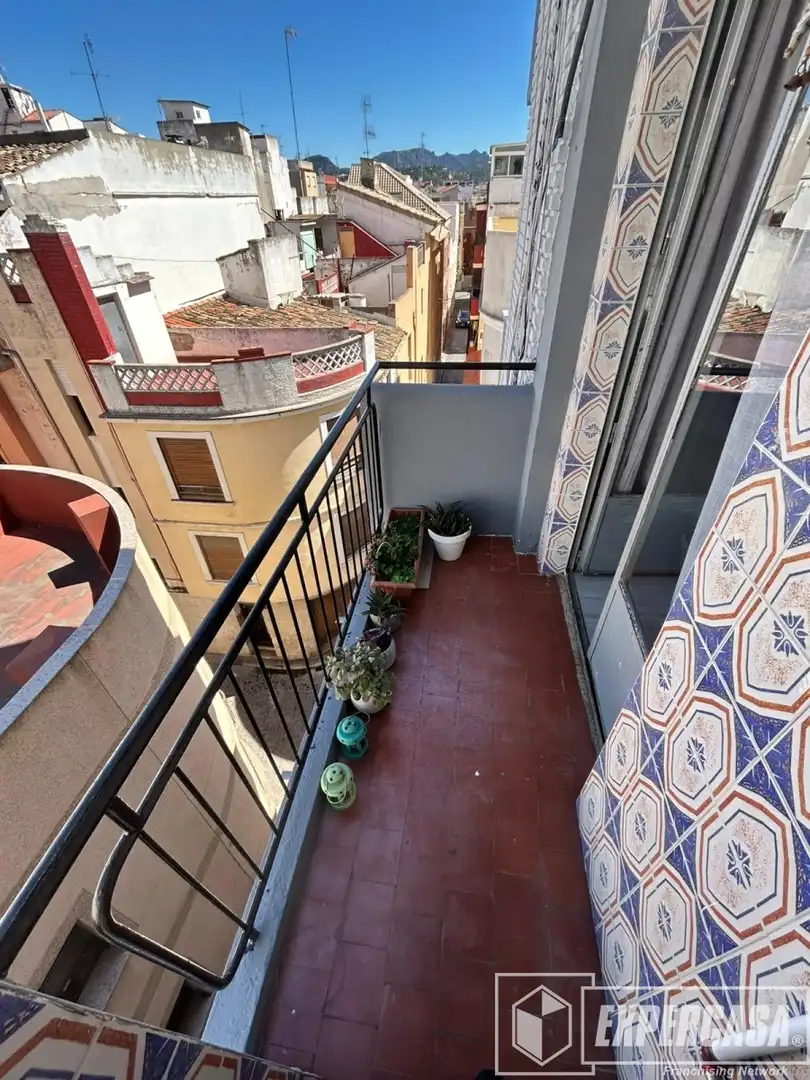 Terraza de Piso en venta en Alzira con Amueblado