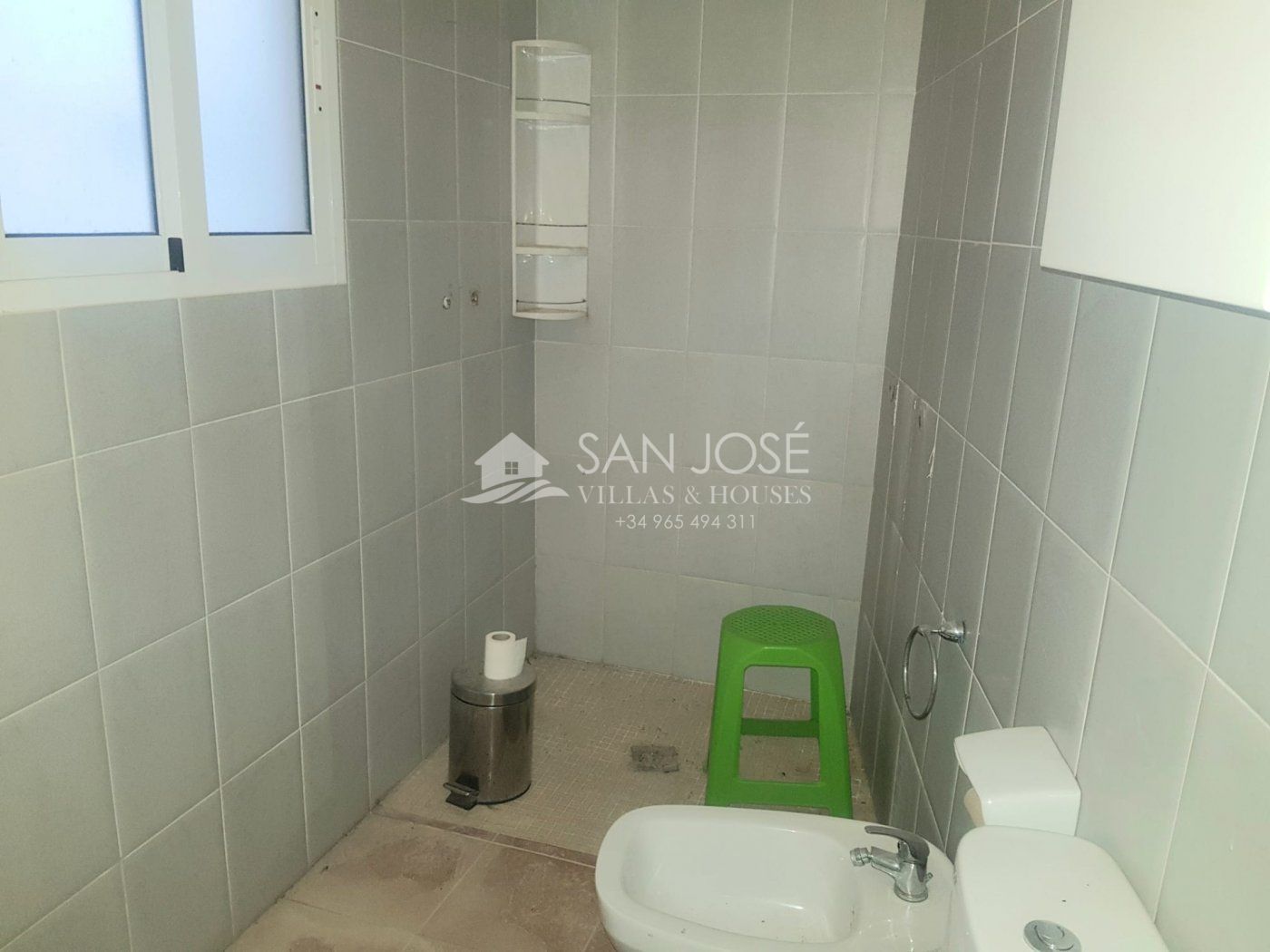 Bathroom of House or chalet for sale in Aspe  with Terrace, Storage room and Balcony