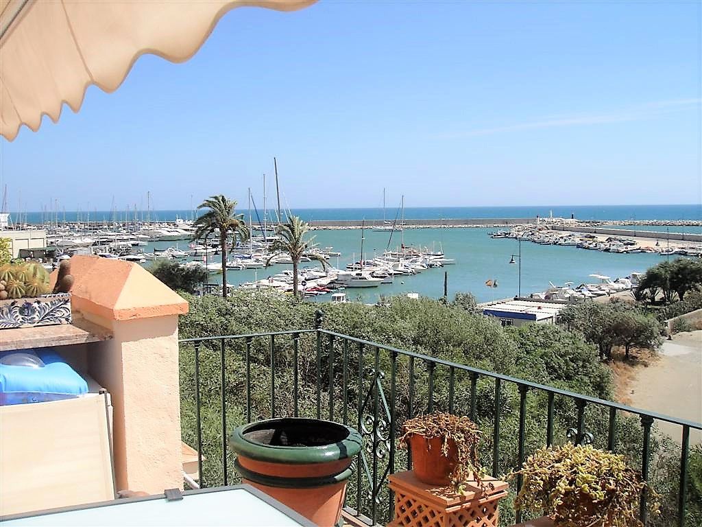 Terrace of Single-family semi-detached for sale in Estepona  with Air Conditioner, Heating and Terrace