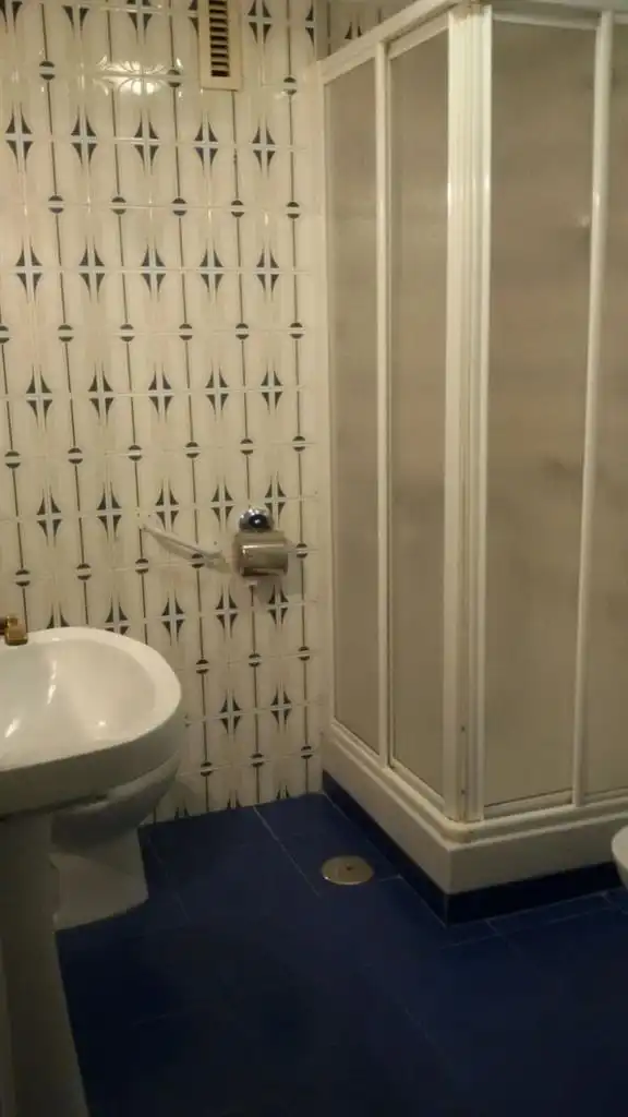 Bathroom of Flat for rent in Málaga