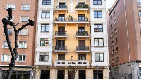 Foto 2 de Piso en venta en Zabalburu, Bilbao