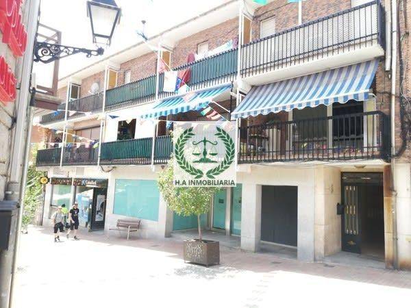 Local comercial en Venta en Manzanares El Real