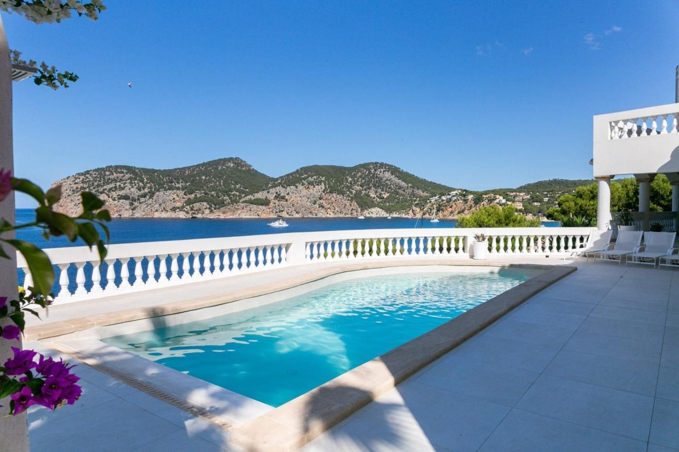 Piscina de Casa o xalet en venda en Andratx amb Aire condicionat, Calefacció i Jardí privat