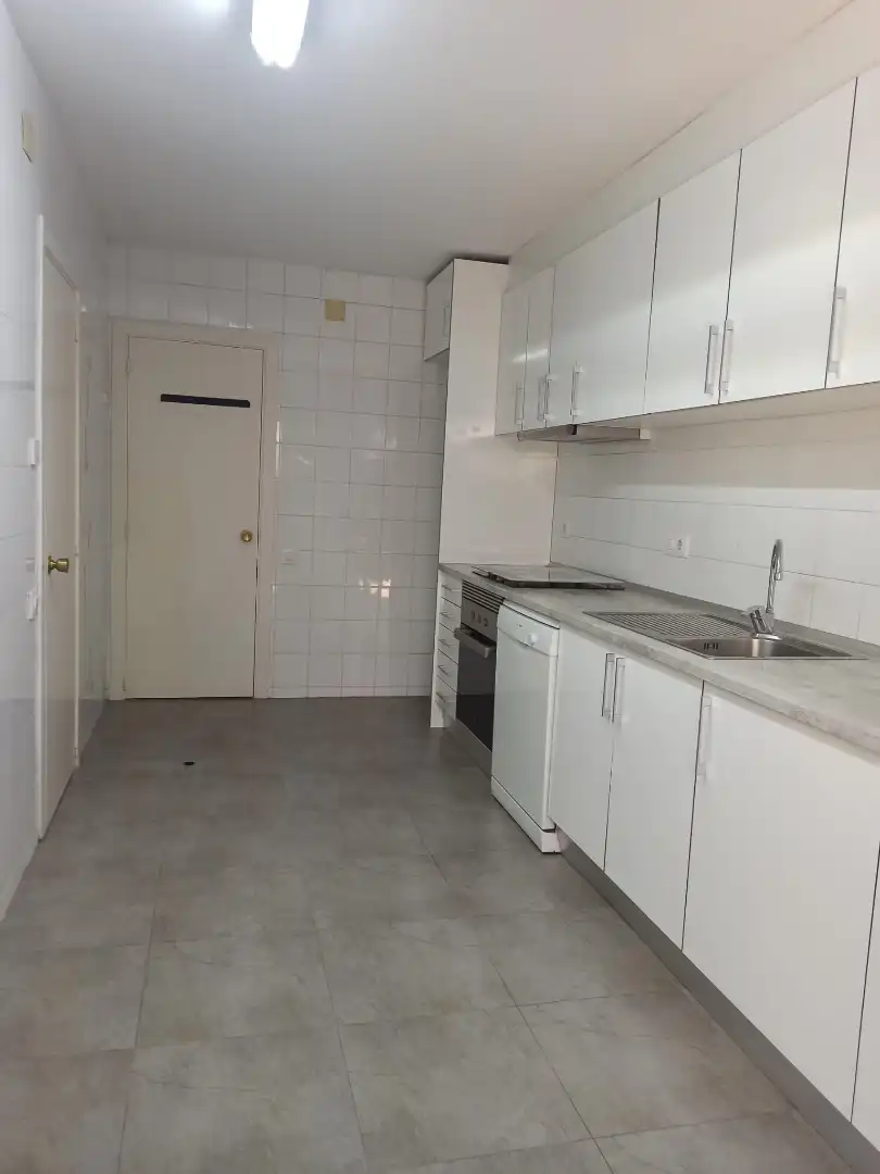 Flat for rent in Carrer d'Abella, Sant Domènec