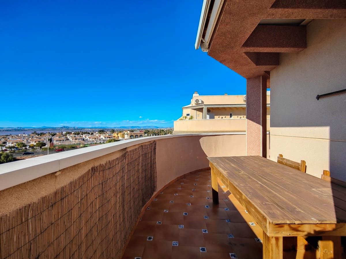 Terrassa de Àtic en venda en Torrevieja amb Aire condicionat, Terrassa i Moblat