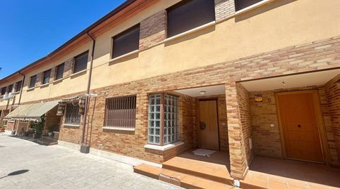 Chalet adosado en venta en Zona de la EstaciónCruz Roja