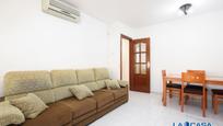 Living room of Flat for sale in Fuenlabrada