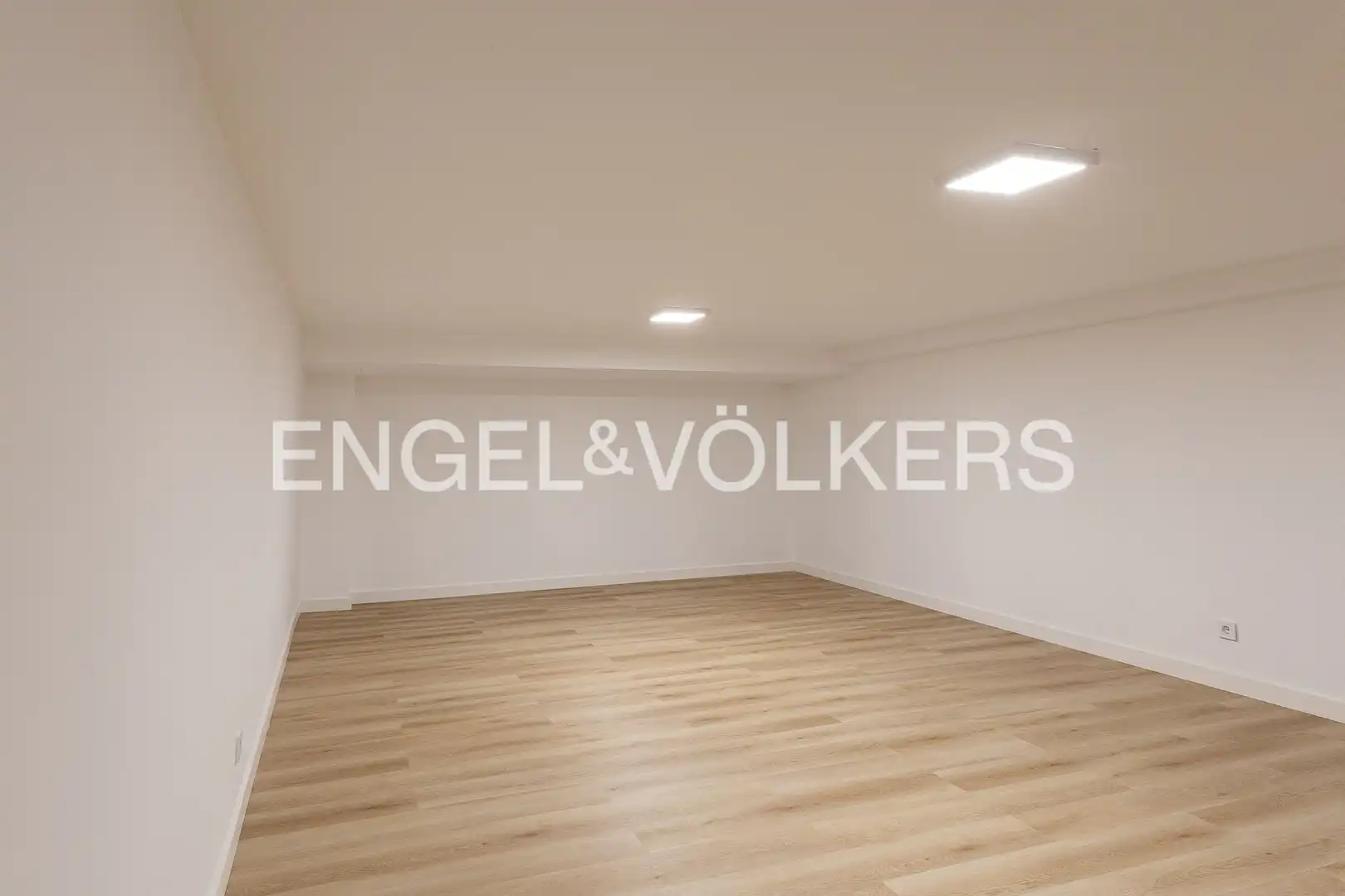 Houses for rent in Madrid  with Air Conditioner, Heating and Private garden