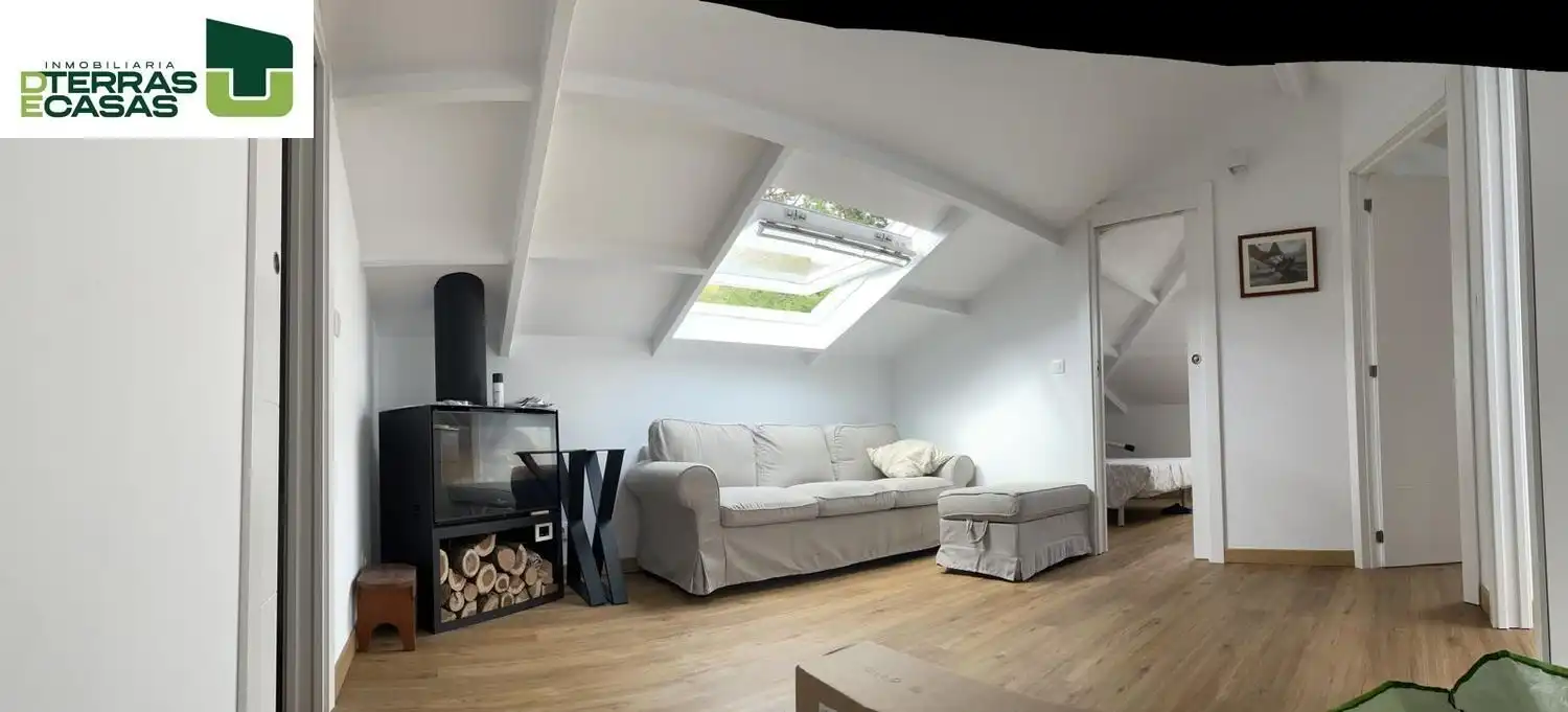 Sala de estar de Casa o chalet en venta en Cangas  con Calefacción y Terraza