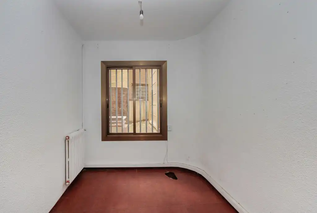 Habitación de Piso en venta en Barcelona con Calefacción