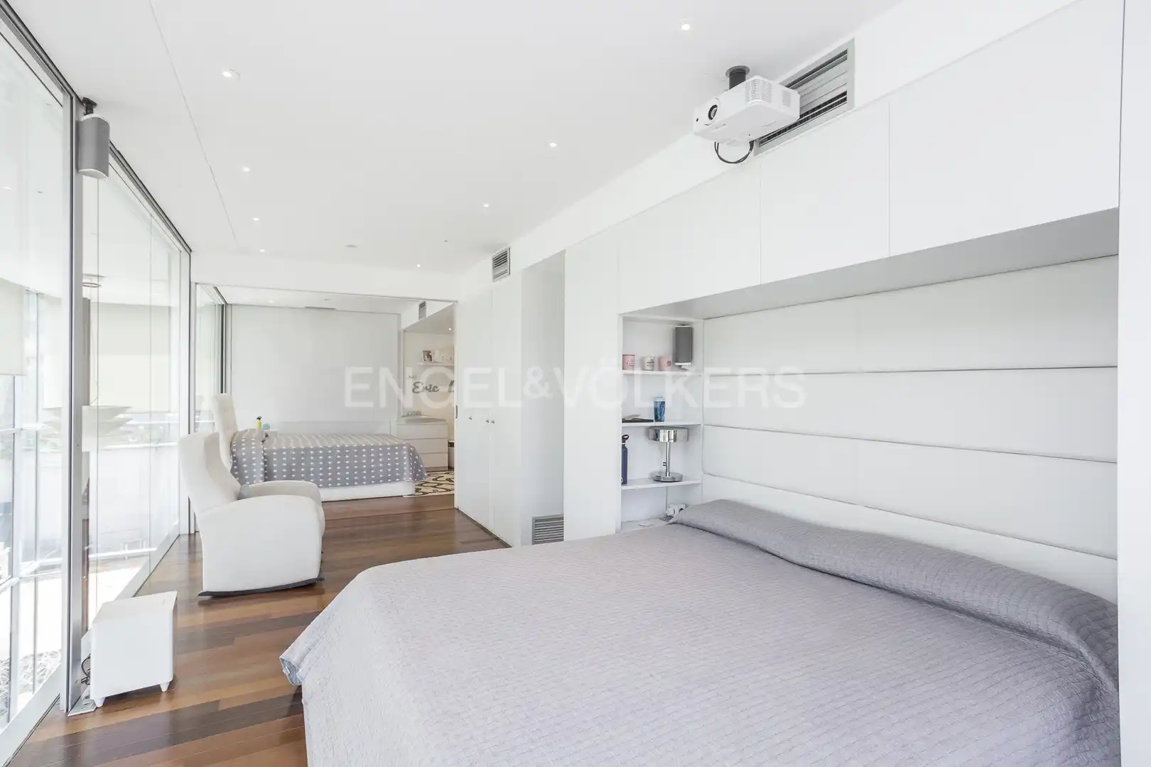 Habitación de Casa o chalet en venta en El Papiol con Aire acondicionado, Calefacción y Jardín privado