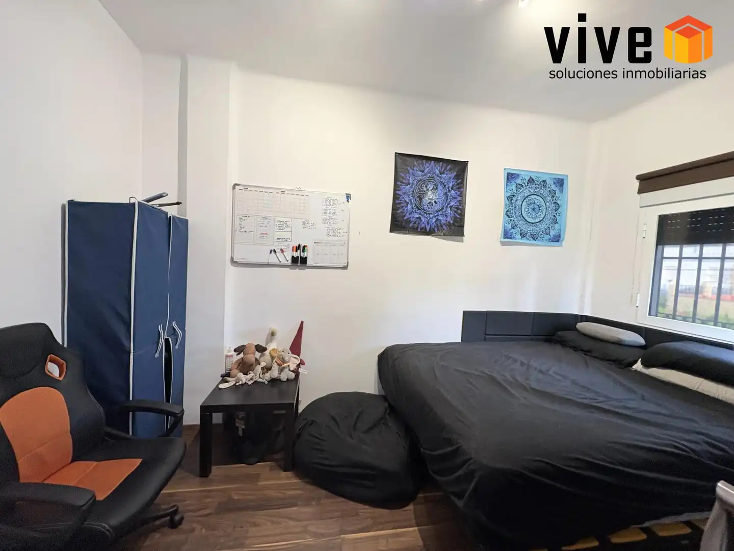 Bedroom of Detached homes for sale in Mairena del Aljarafe  with Air Conditioner, Heating and Private garden