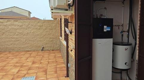 Foto 3 de Casa adosada en venda a Valmojado, Toledo