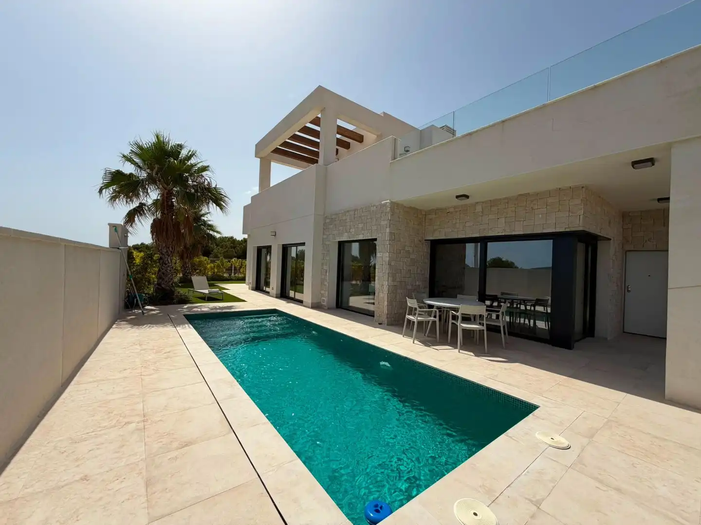 Piscina de Casa o xalet de lloguer en Finestrat amb Aire condicionat, Jardí privat i Terrassa