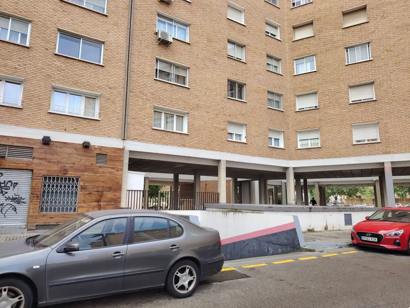 Vista exterior de Garaje en venta en Zaragoza