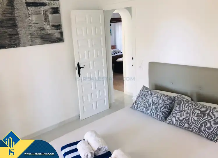 Chalet con piscina en venta en Zona Carrefour - Urbanizaciones, imagen 9